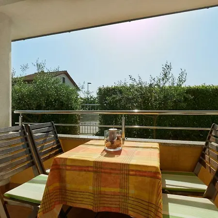 Zugan Apartment *