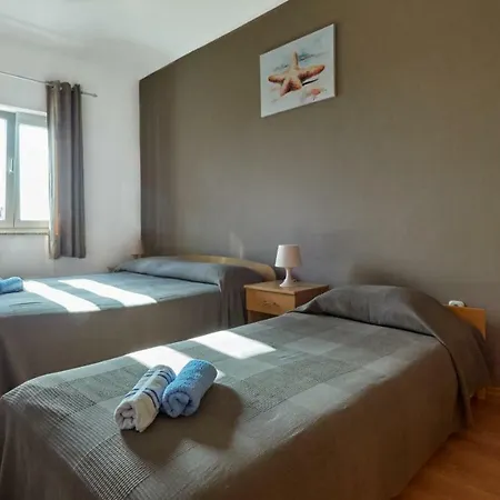 Zugan * Kaštelir